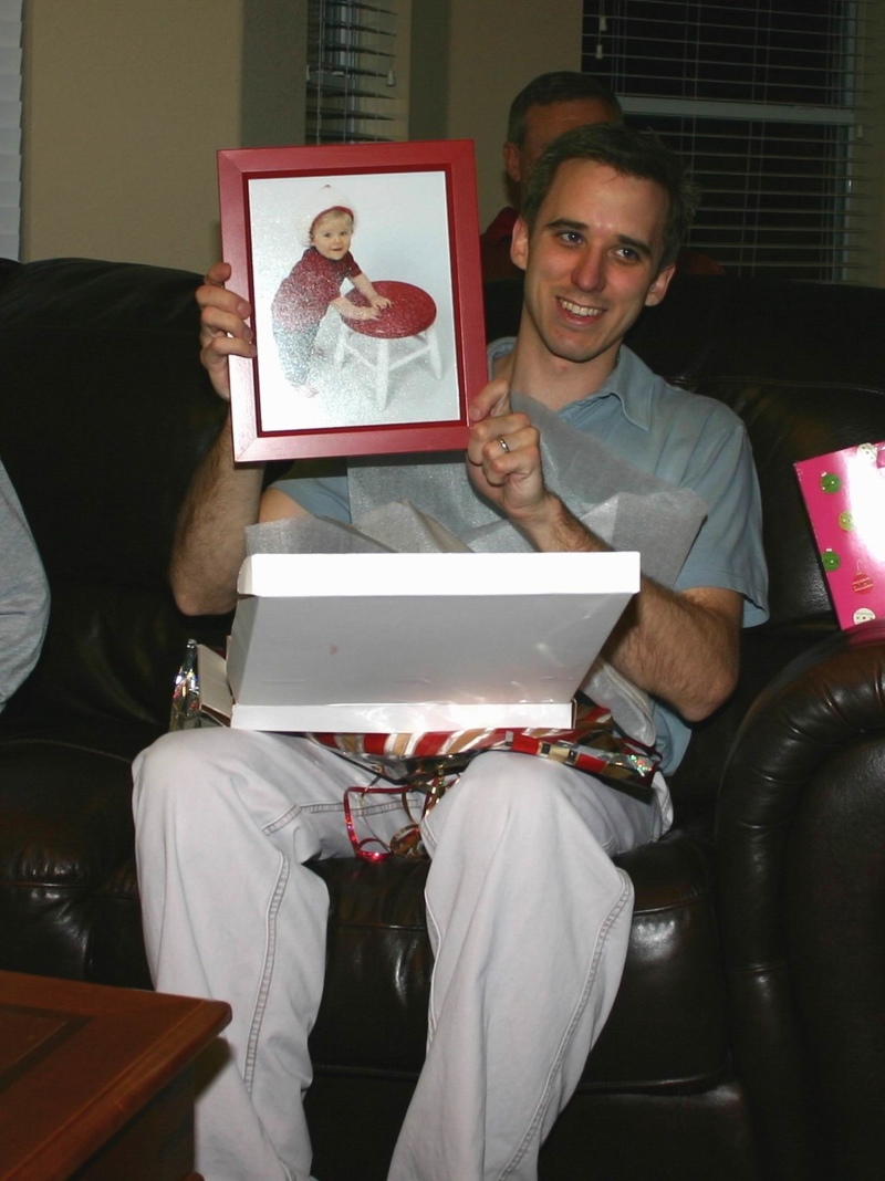 2005-12-24-60 Christmas Eve J&K.jpg